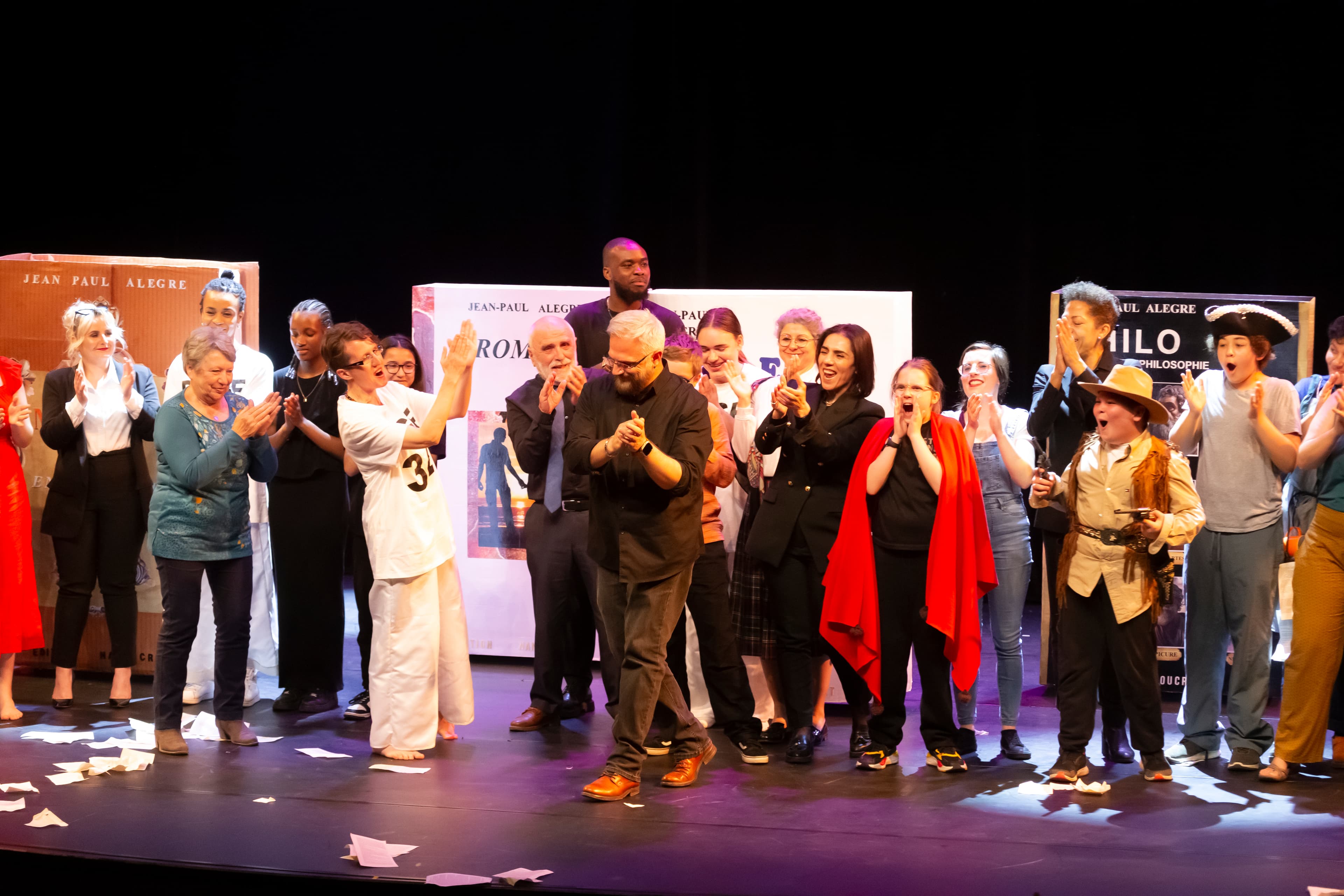 La troupe au complet